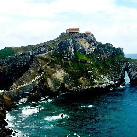 Apartment Y Urdaibai- Parking-ascensor - Wifi - Tranquilo